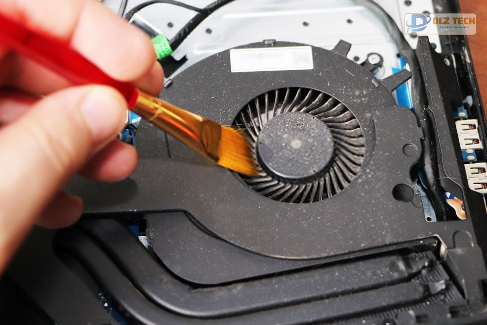 Phòng tránh laptop bị treo