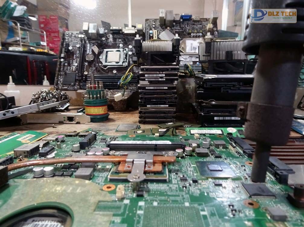 Dịch vụ sửa laptop tận nơi Quận 7