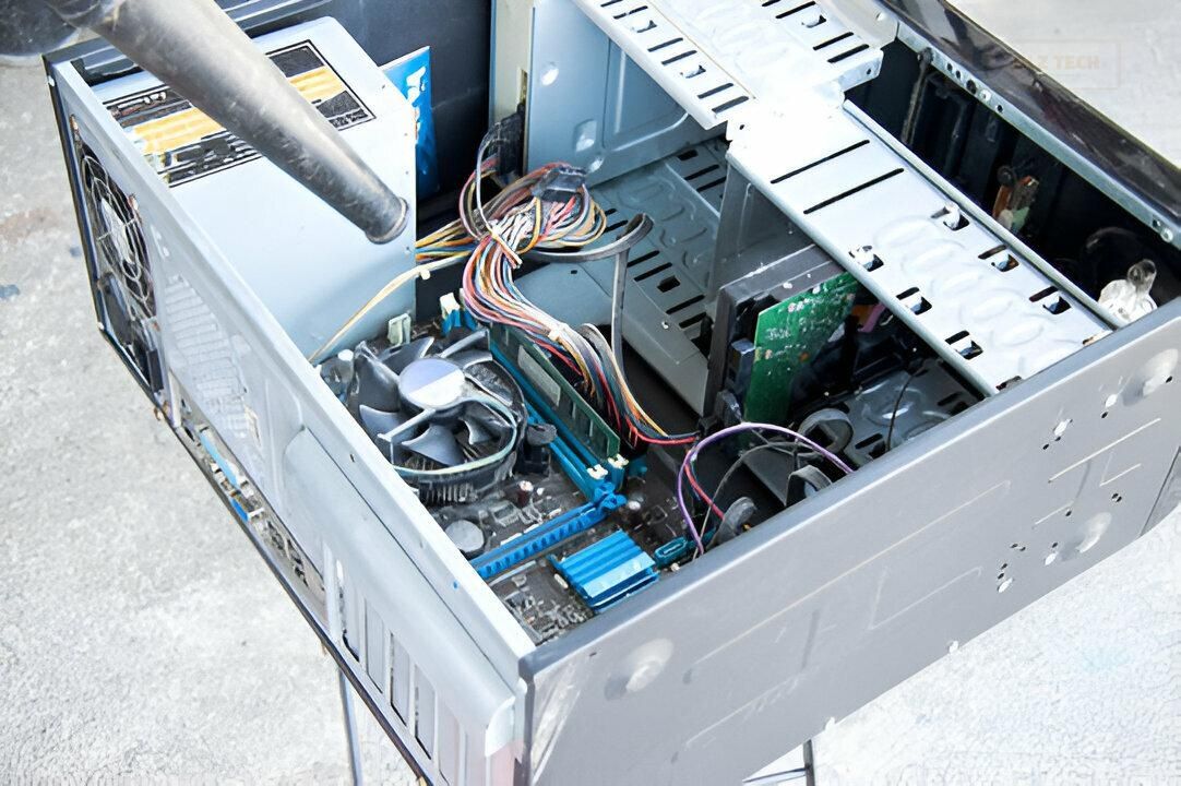 Dịch vụ vệ sinh laptop lấy ngay trong ngày tại Dlz Tech quận Long Biên