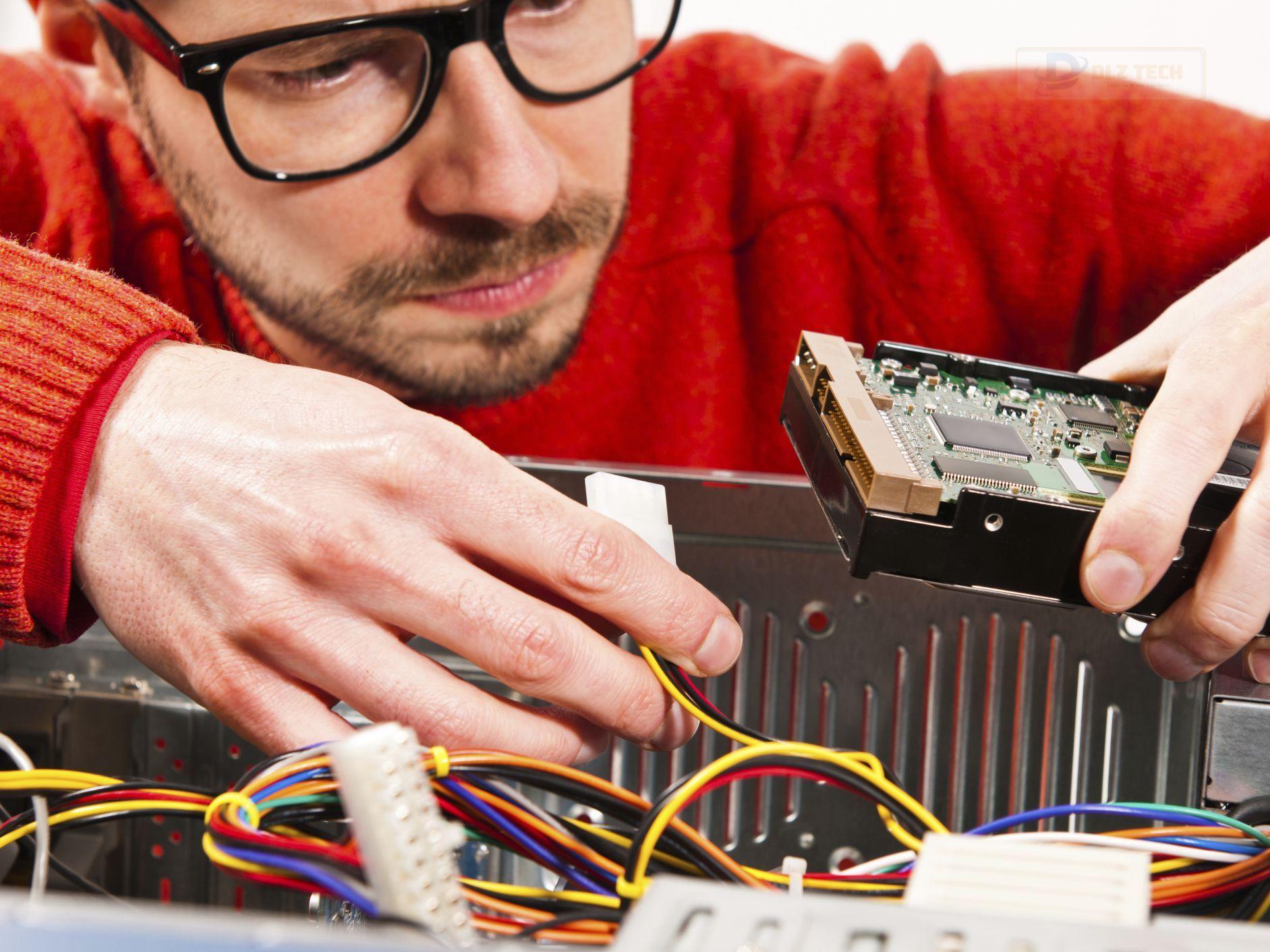 Mua laptop cũ cho sinh viên ngành kỹ thuật phần mềm tại Dlz Tech