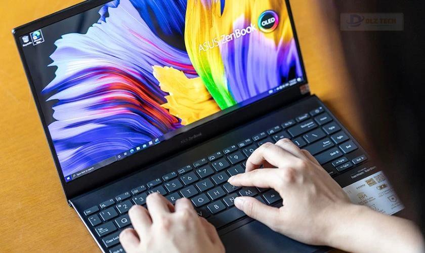 Laptop ASUS Zenbook UX325EA (KG656W)