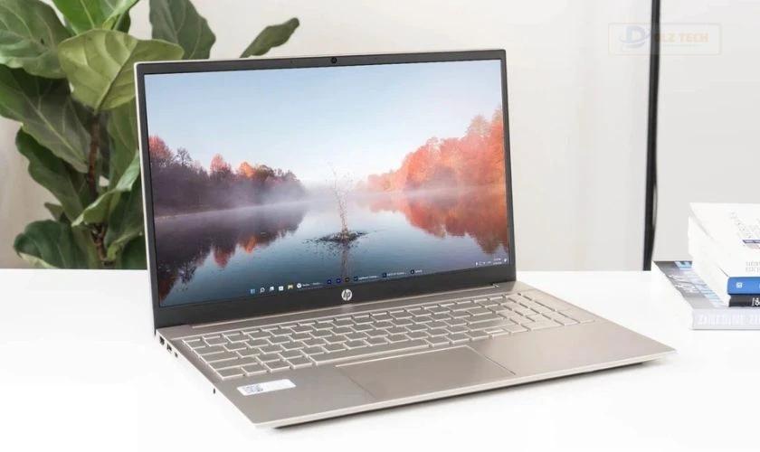 Tiêu chí chọn laptop cho sinh viên thương mại điện tử