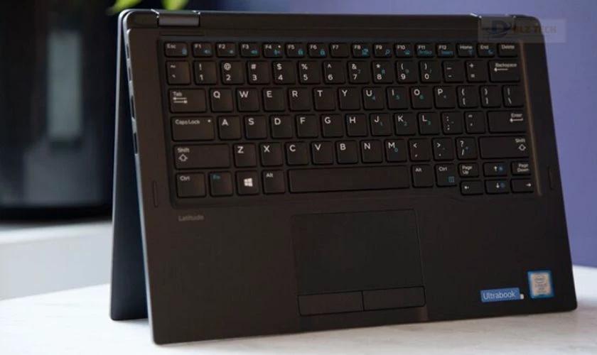 Laptop Dell Latitude 5289 Core i5-7200U giá rẻ cho sinh viên