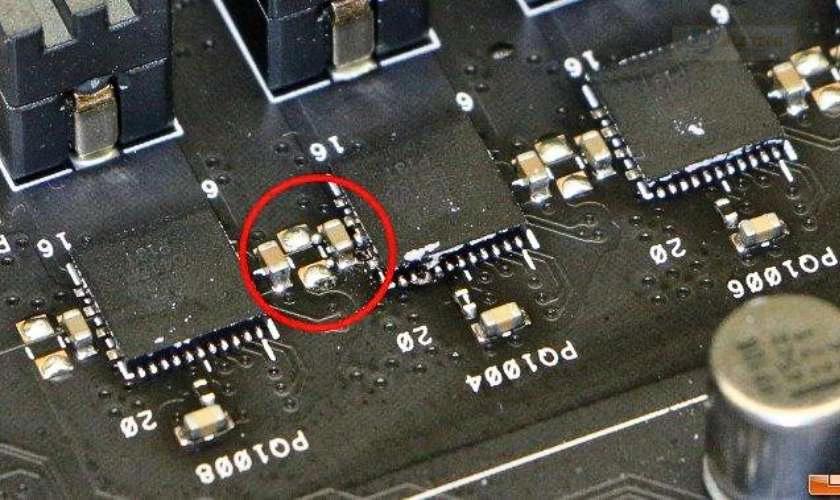 Lỗi xuất phát từ mainboard (bo mạch chủ)