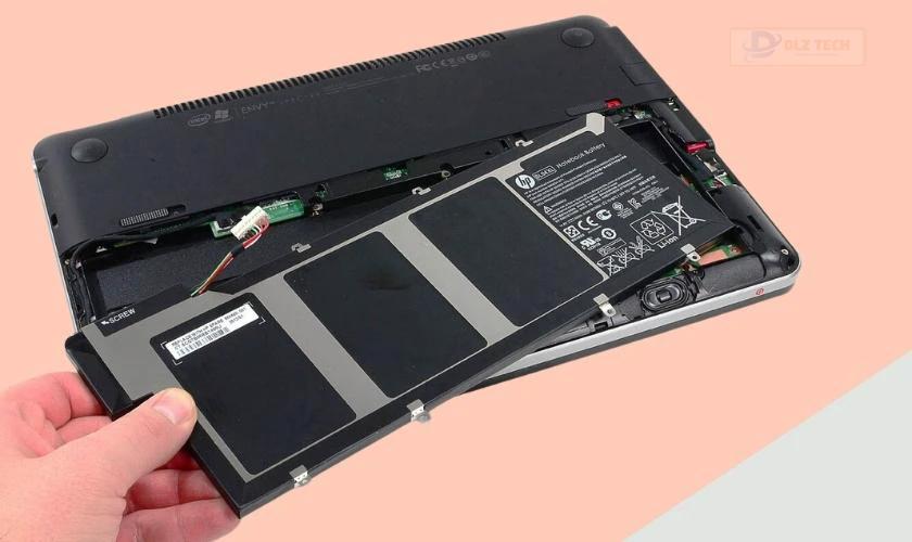 Cách sửa laptop lên nguồn nhưng không lên màn hình