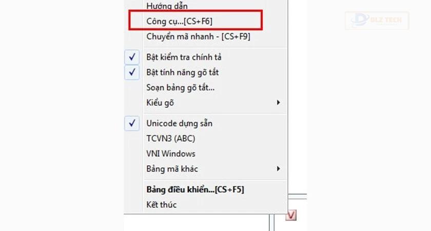 Nhấn vào biểu tượng Unikey dưới thanh công cụ