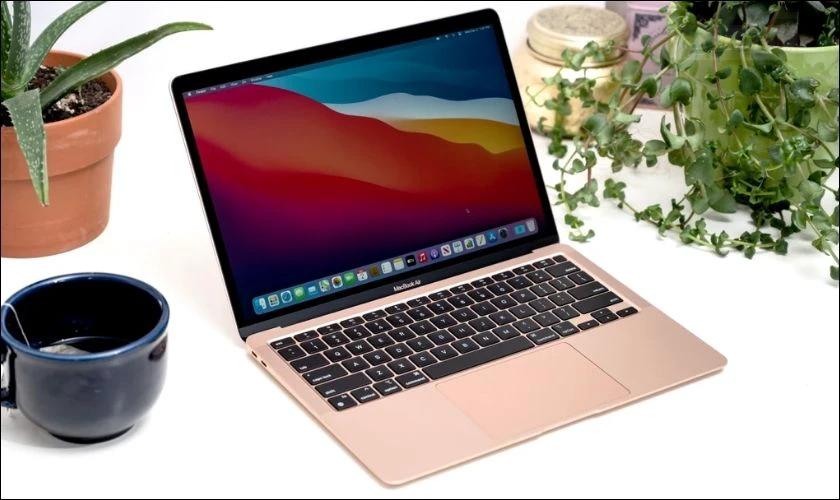 Macbook Air M1 256GB 2020 hoạt động mạnh mẽ