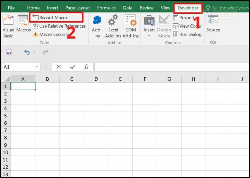 nhấn vào record macro trong excel
