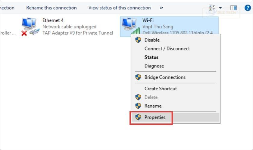 Tiếp theo, bạn click chuột phải vào mạng Wi-Fi và chọn Properties