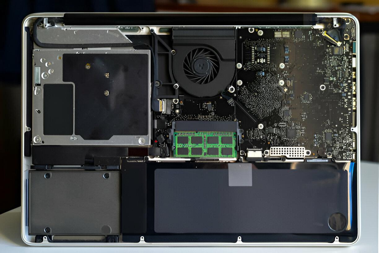 Dịch vụ thay pin Macbook