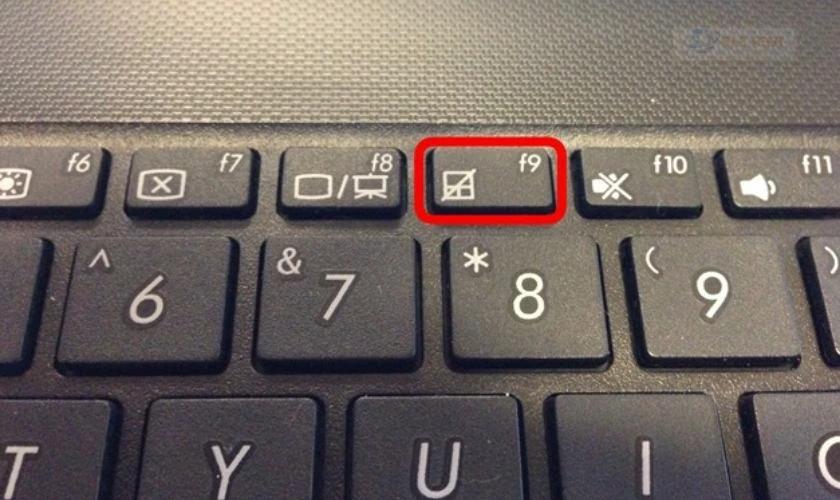 Bị vô tình tắt tính năng chuột cảm ứng