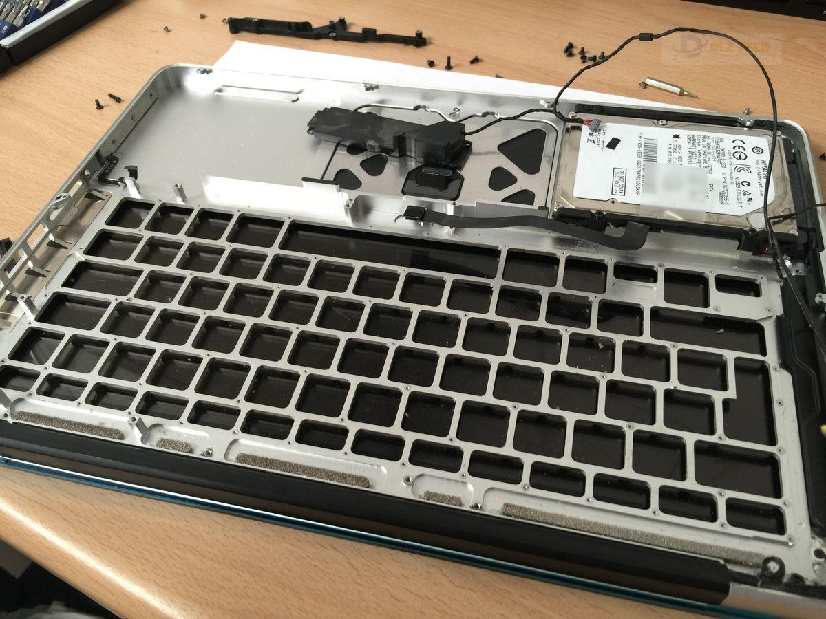 Hình 1: Cửa hàng thay bàn phím laptop Dlz Tech Bình Dương