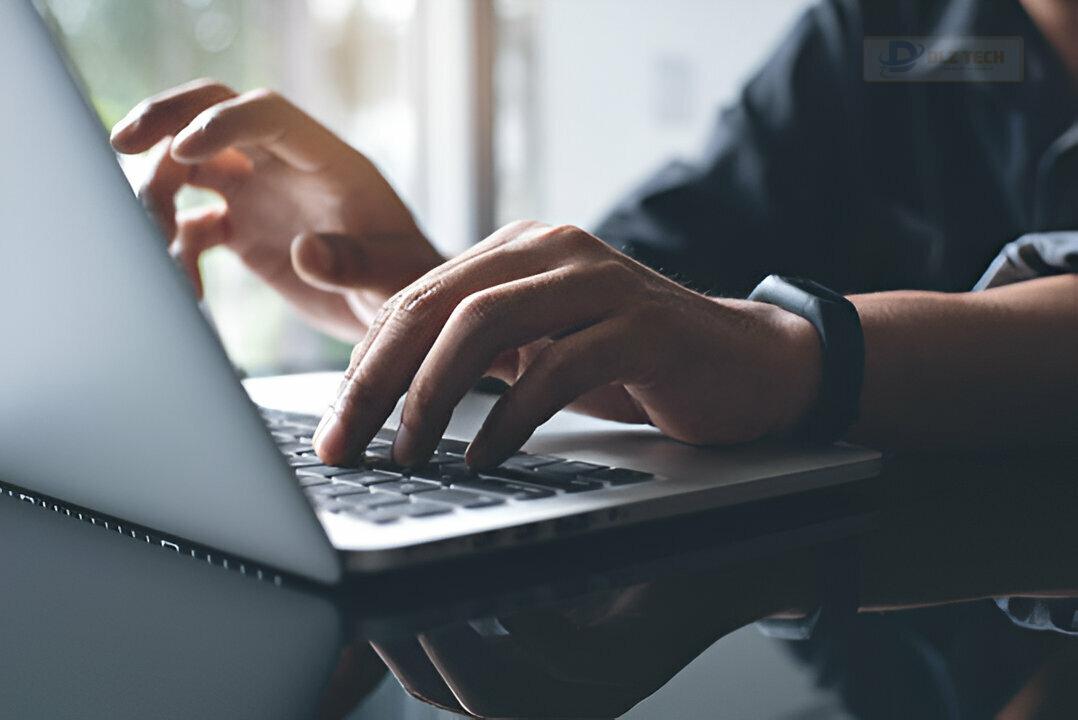 Vì sao nên thay main laptop quận Gò Vấp
