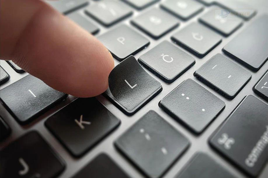 Dlz Tech cung cấp đa dạng các dịch vụ thay main laptop