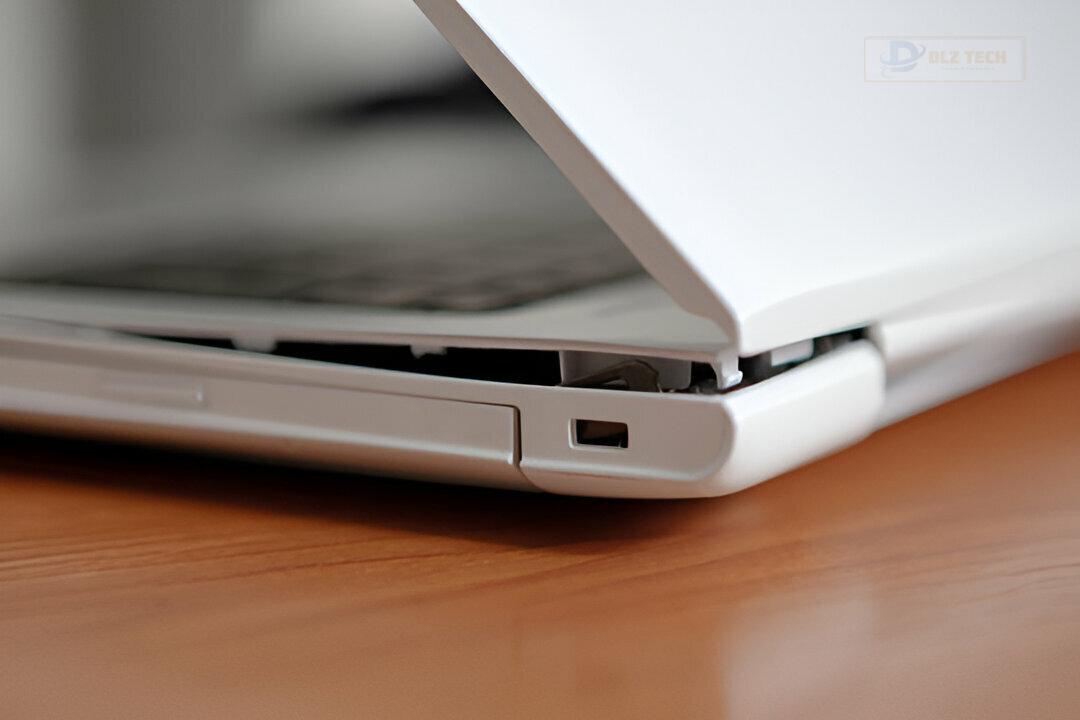 Quy trình thay vỏ laptop quận Tân Bình tại Dlz Tech
