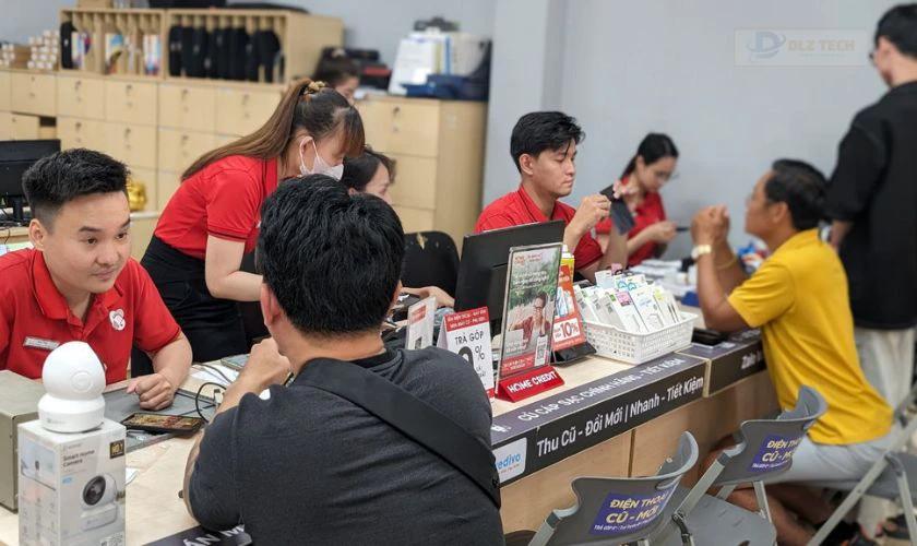Mang máy đi bảo hành