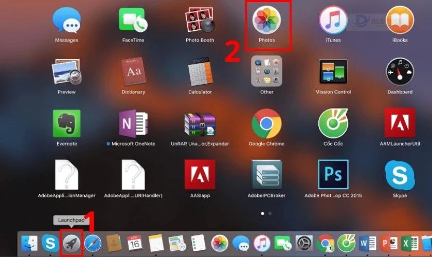 Mở ứng dụng Photos từ Launchpad trên Macbook
