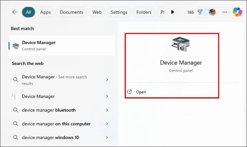Nhấn tìm mở Device Manager trên thanh Search