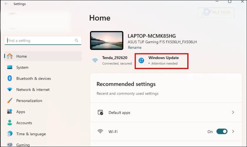 Vào Settings, chọn Windows Update