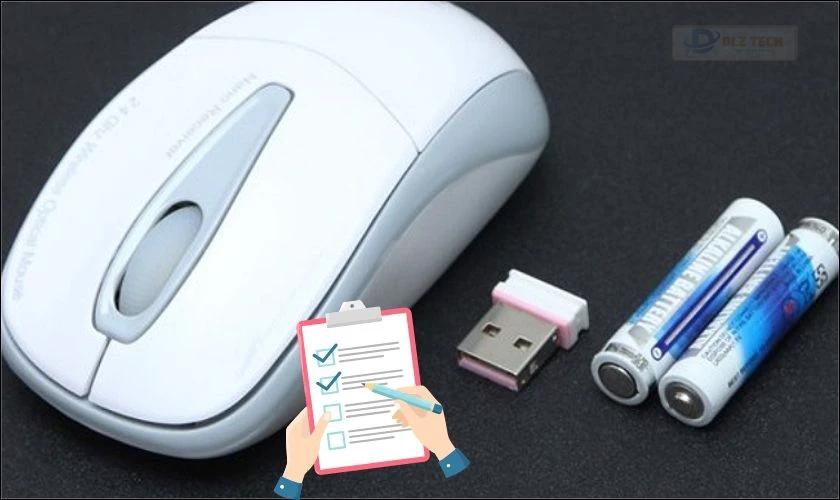 Chuột không dây không sáng đèn phải làm sao? Kiểm tra linh kiện