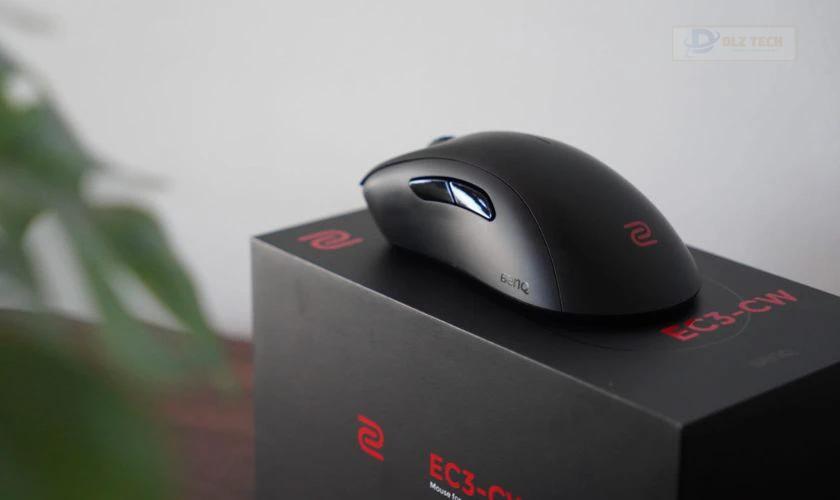 BenQ Zowie EC3-CW giá thành hấp dẫn cho game thủ