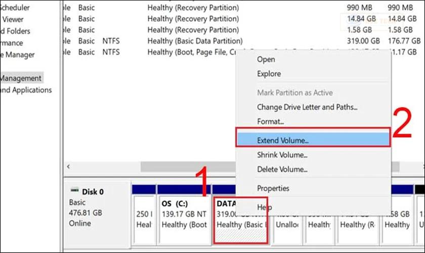Để gộp ổ cứng Win 7, nhấp chuột phải vào phân vùng liền kề với phân vùng đã xóa và chọn Extend Volume