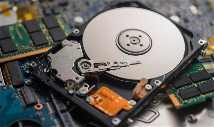 Hư ổ cứng laptop có bị mất dữ liệu không?
