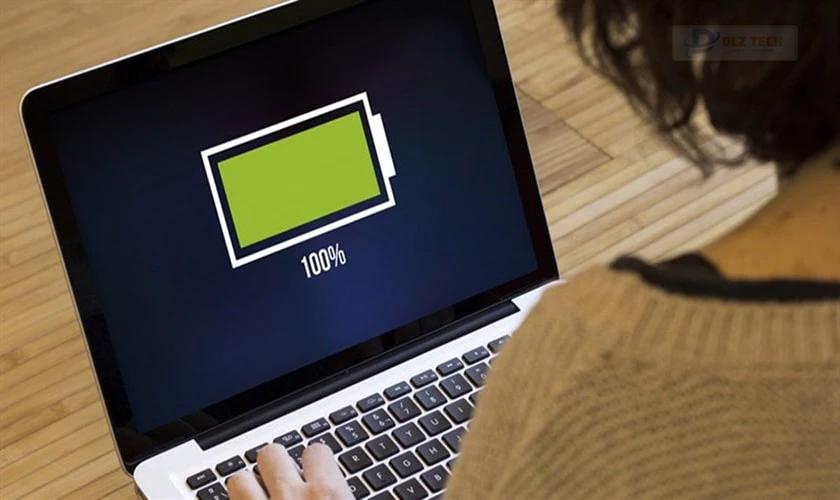 Có nên cắm sạc laptop để pin ở mức 100% không?