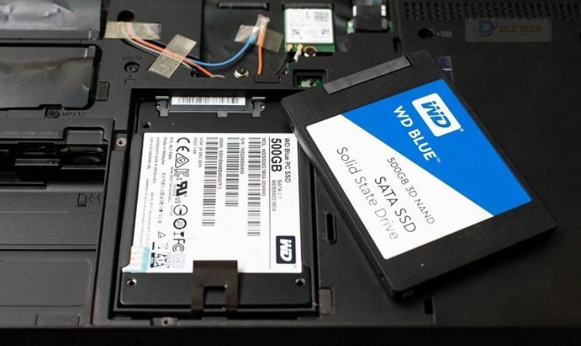 Có nên gắn nhiều ổ cứng cho laptop?