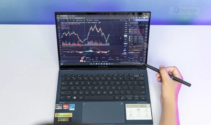 Ưu điểm của laptop màn hình cảm ứng