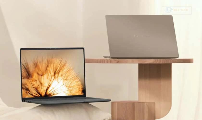 Laptop nhẹ nhất thế giới 2025 là laptop nào