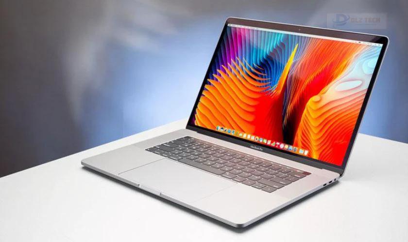 Các dòng Macbook Pro