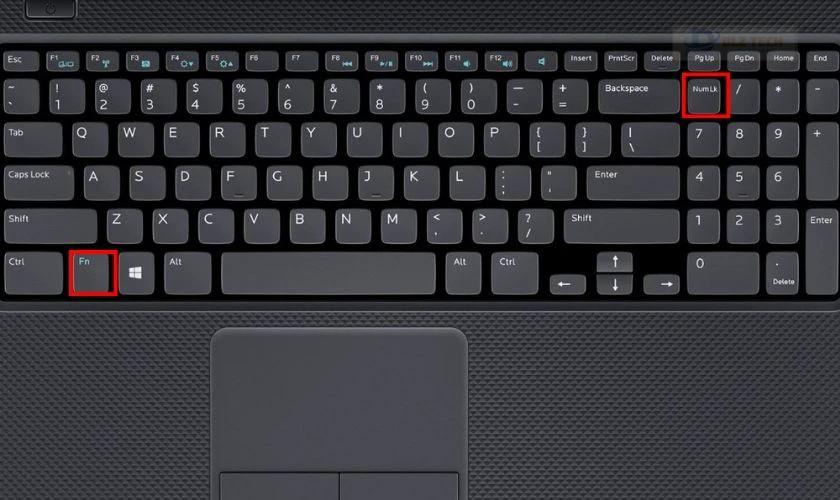 Bấm phím chữ lại ra số trên Laptop