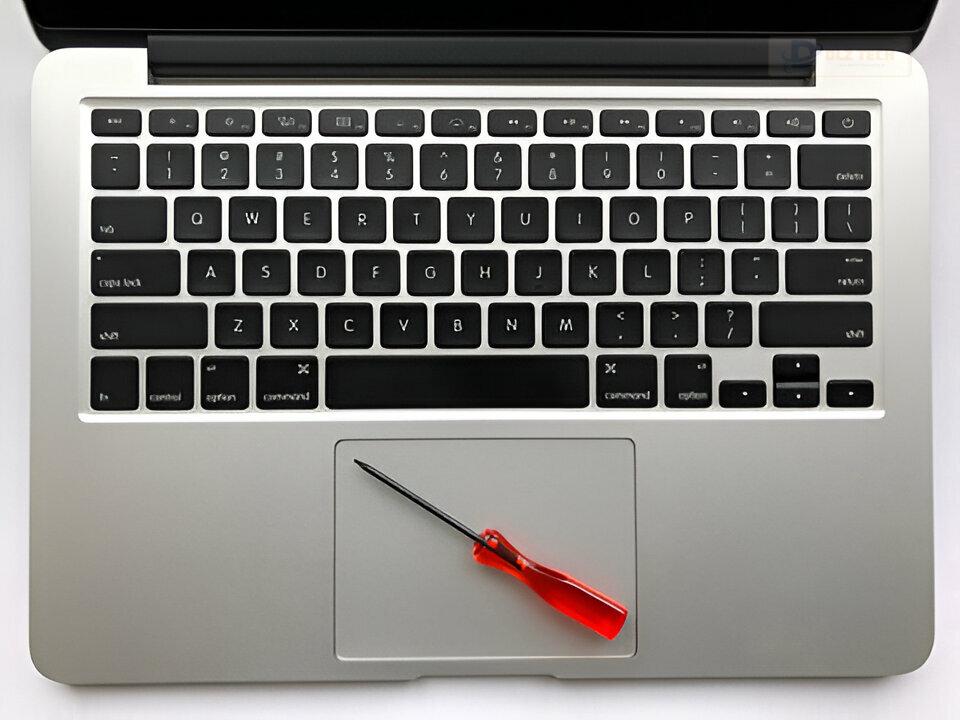 Địa chỉ sửa màn hình MacBook bị đen sau khi sleep