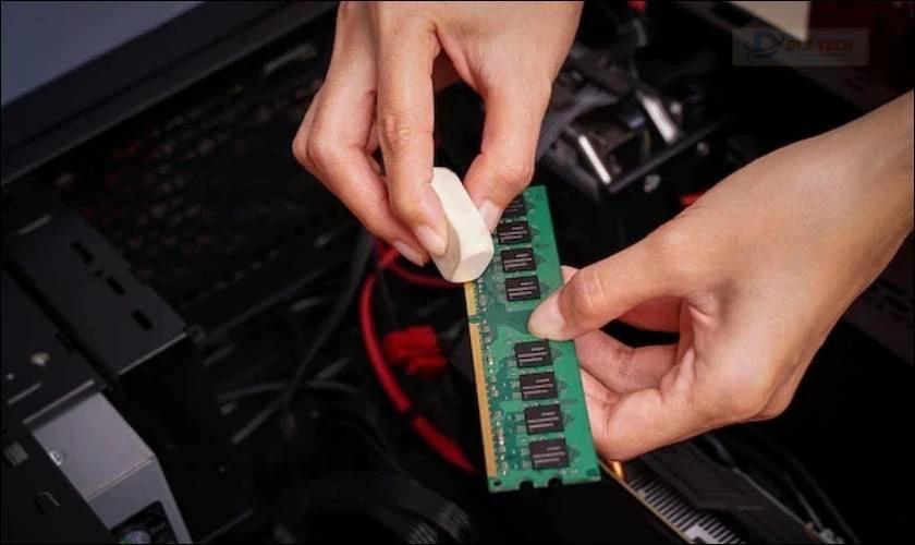 Cách khắc phục lỏng RAM laptop