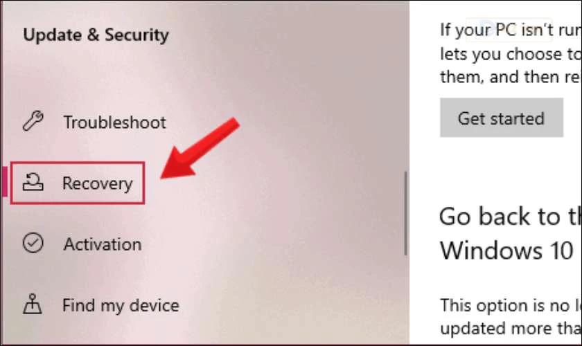 Bạn tiếp tục click chuột vào Recovery