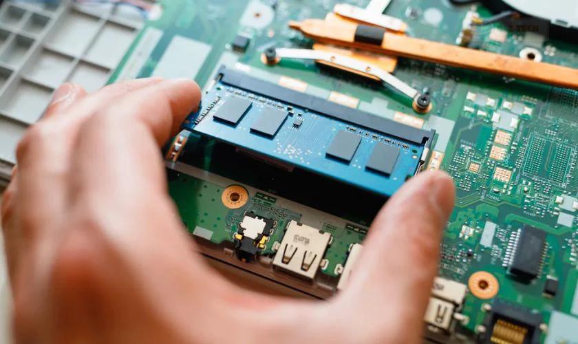 Sự khác biệt giữa RAM 8GB và 16GB