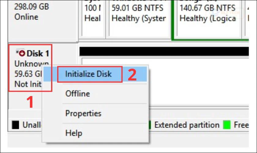 Chọn Initialize Disk