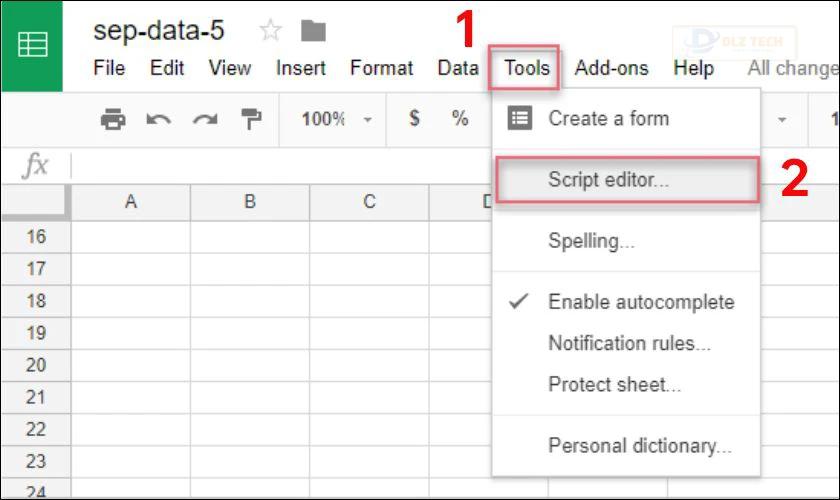 Chọn vào mục Công cụ (Tools) và nhấn chọn Biên tập kịch bản (Script editor…)