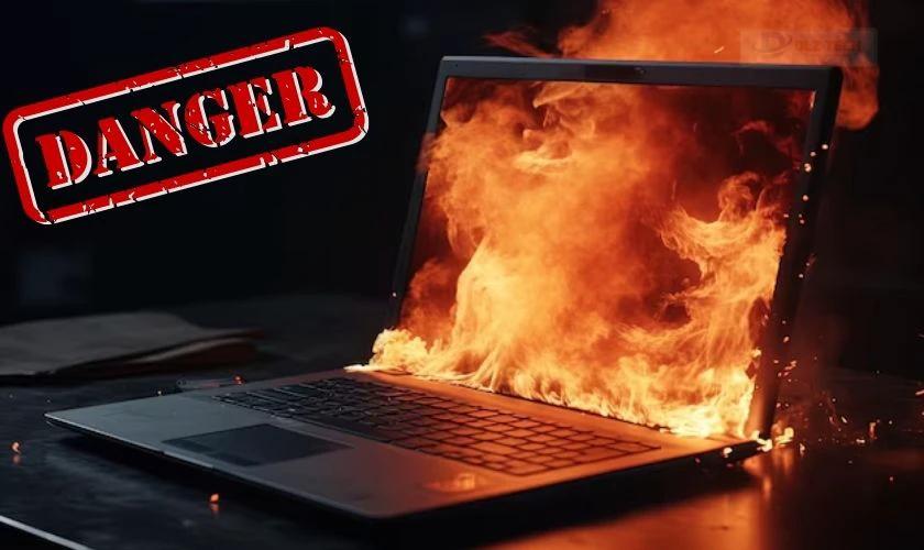 Những hạn chế của việc vừa sạc laptop vừa đeo tai nghe