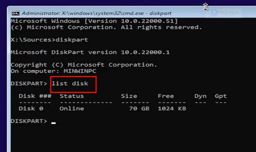 Liệt kê danh sách ổ đĩa bằng cách gõ list disk và nhấn Enter