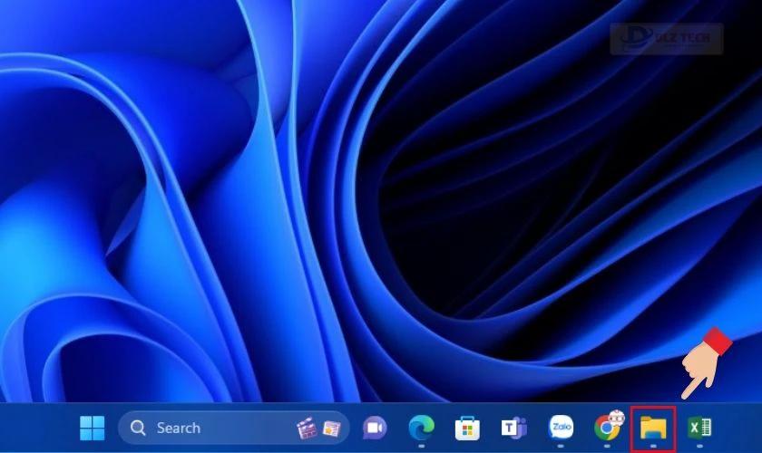 Mở File Explorer bằng taskbar
