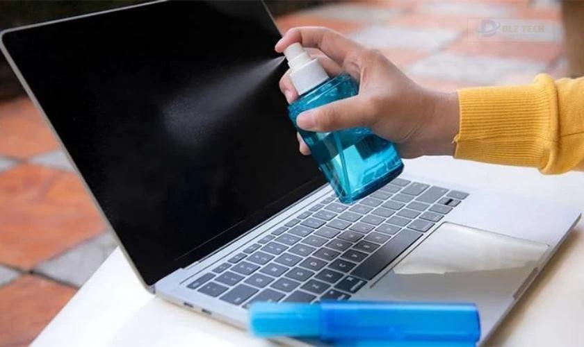 Những mẹo bảo vệ màn hình laptop để tránh bị lỗi