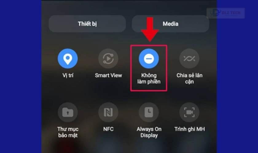 Bạn hãy kiểm tra mục Không làm phiền