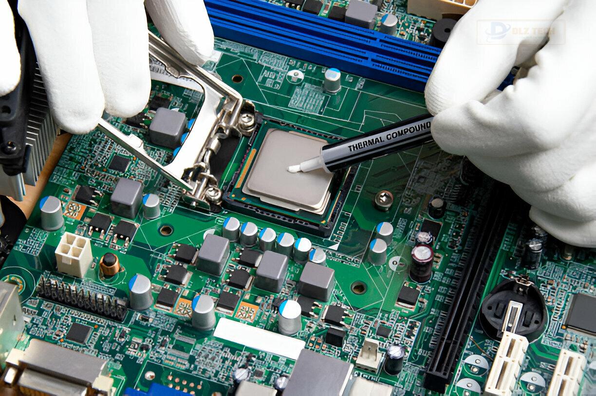 Vệ sinh bàn phím laptop