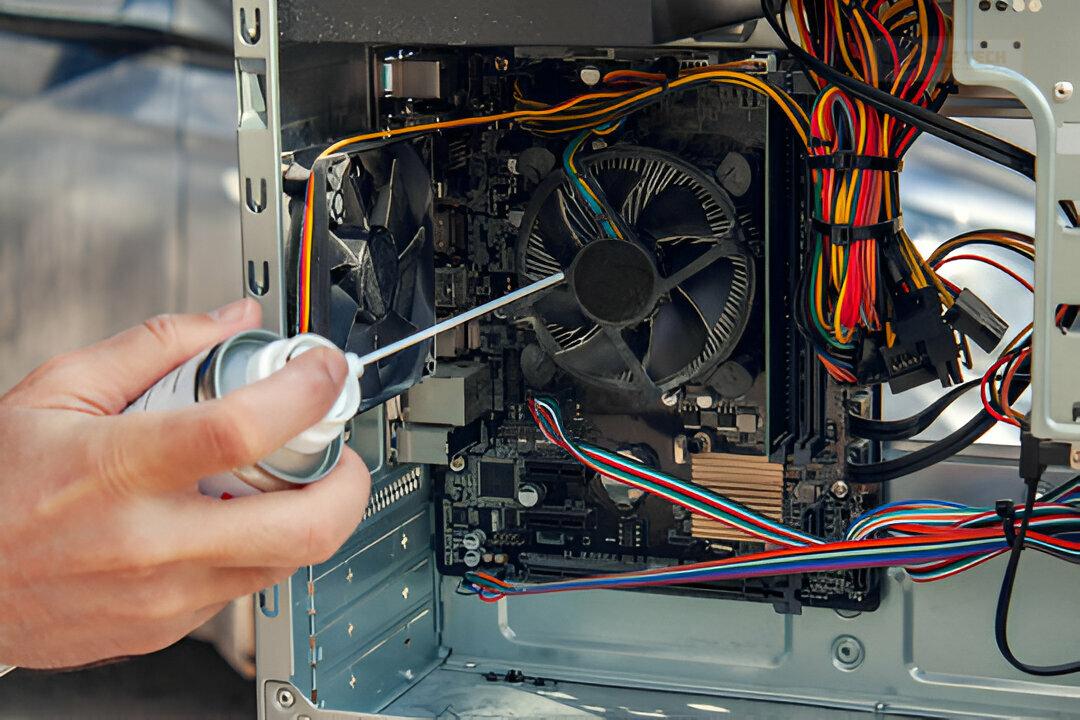 Địa chỉ vệ sinh Laptop ở đâu đáng tin cậy quận Tân Bình?