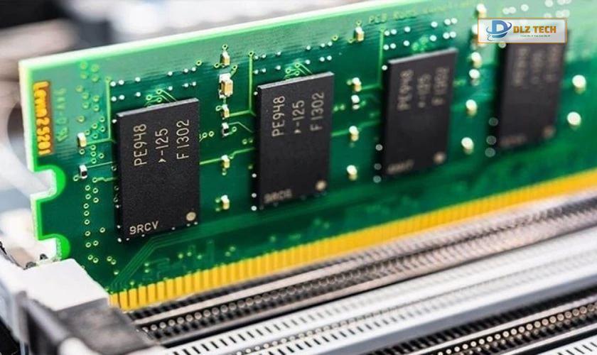 Sinh viên cần hiểu rõ thông số về laptop trước khi chốt mua
