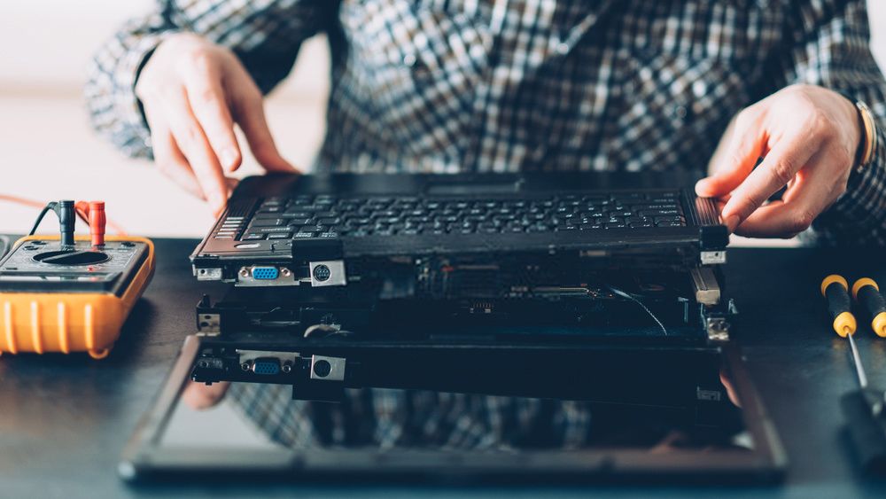 Dịch vụ sửa bản lề tại Dlz Tech