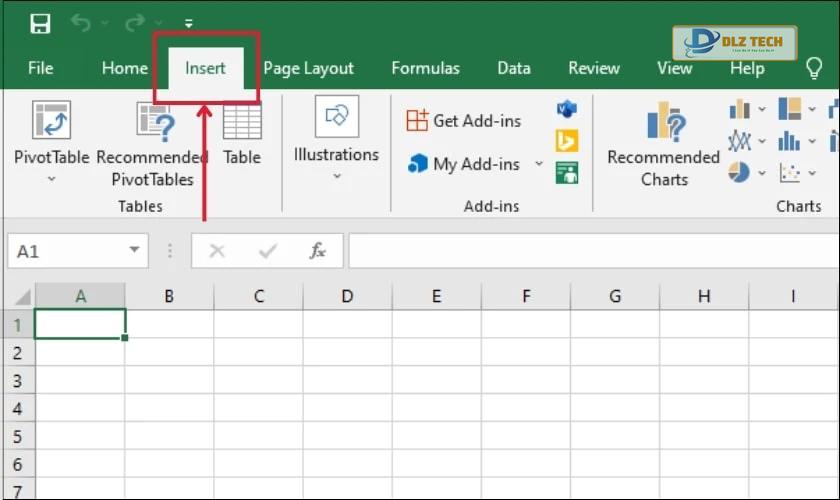 Bạn mở Excel và chọn thẻ Insert