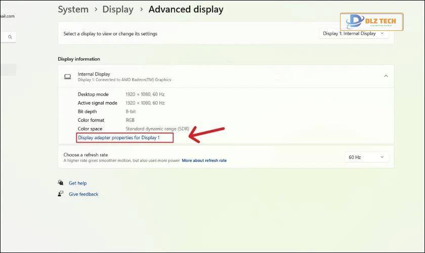 Nhấn vào Display adapter properties